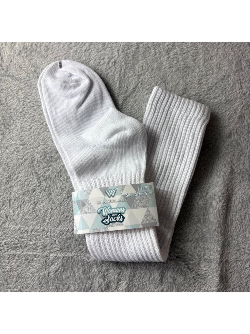 Winterlace Socks Womens Size 9-11 White Shoe Size 5-10 New Polyester Blend